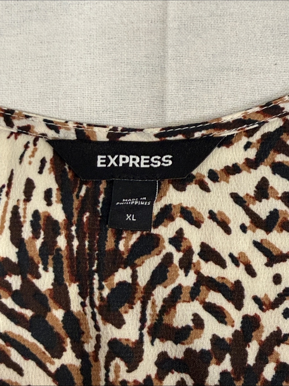 Express Top - Picture 3 of 4